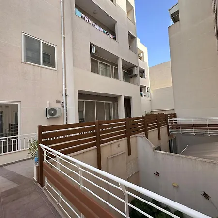 Apartment Gardinia Court Ghargur *